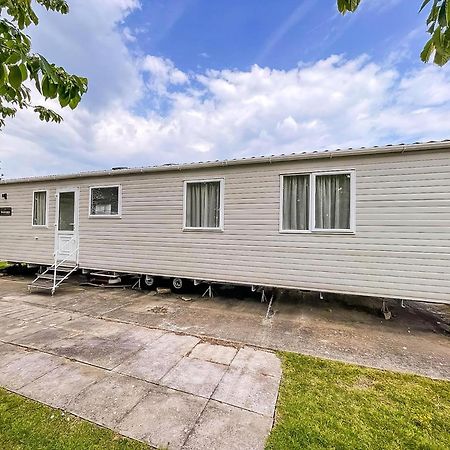 Beautiful 6 Berth Caravan With Decking At Southview Holiday Park Ref 33024O Hotell Skegness Exteriör bild