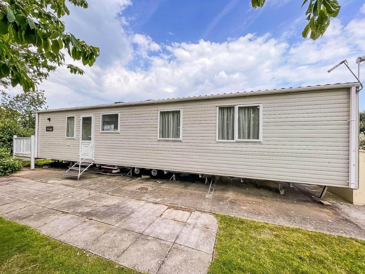Beautiful 6 Berth Caravan With Decking At Southview Holiday Park Ref 33024O Hotell Skegness Exteriör bild