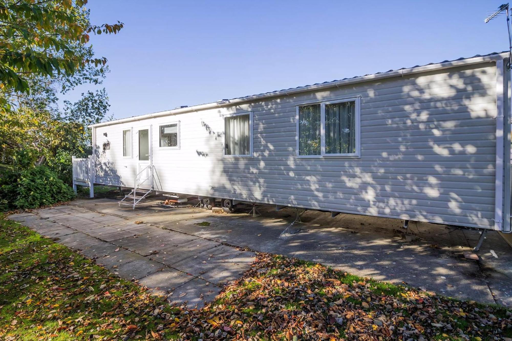 Beautiful 6 Berth Caravan With Decking At Southview Holiday Park Ref 33024O Hotell Skegness Exteriör bild